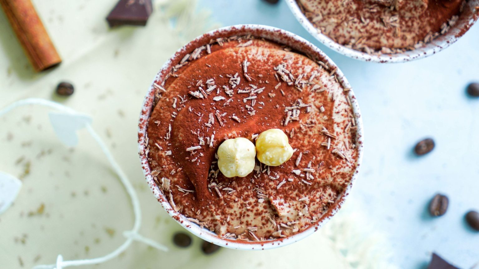 Cremiges Espresso-Schokoladen-Mousse