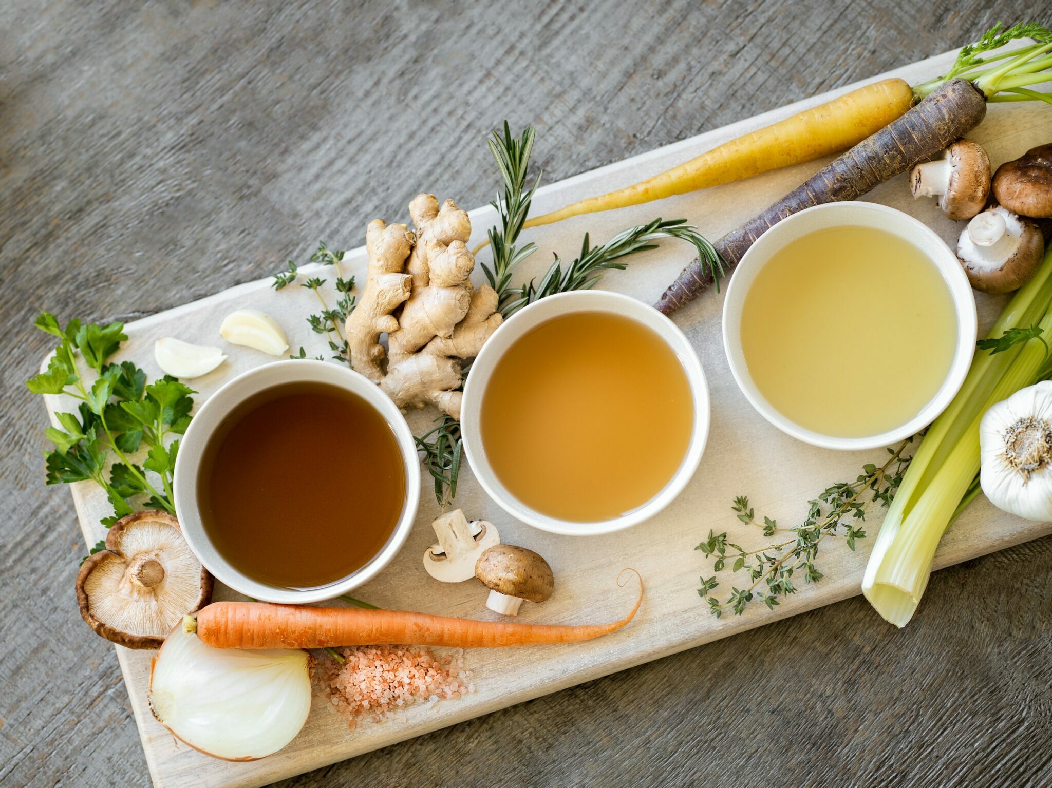 Vegetarische Bone Broth für den Total Body Reset
